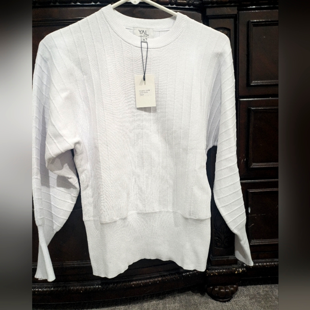 Yal New York White Knit Dolman Sweater Size M